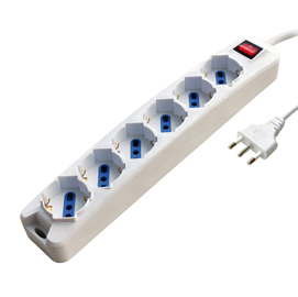 Presa multipla con interruttore - 6 prese multistandard tedesco/italiano - mkc