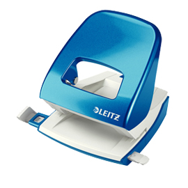 Perforatore 5008 new nexxt wow - passo 8 cm - massimo 30 fogli - 2 fori - blu metallizzato - leitz