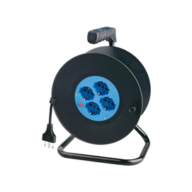 Prolunga con avvolgicavo da 25 mt - 4 prese schuko/bipasso - mkc