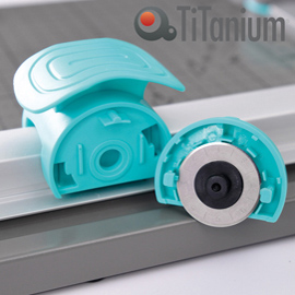 Spare blade stright (lama di ricambio) per taglierina 13939 titanium